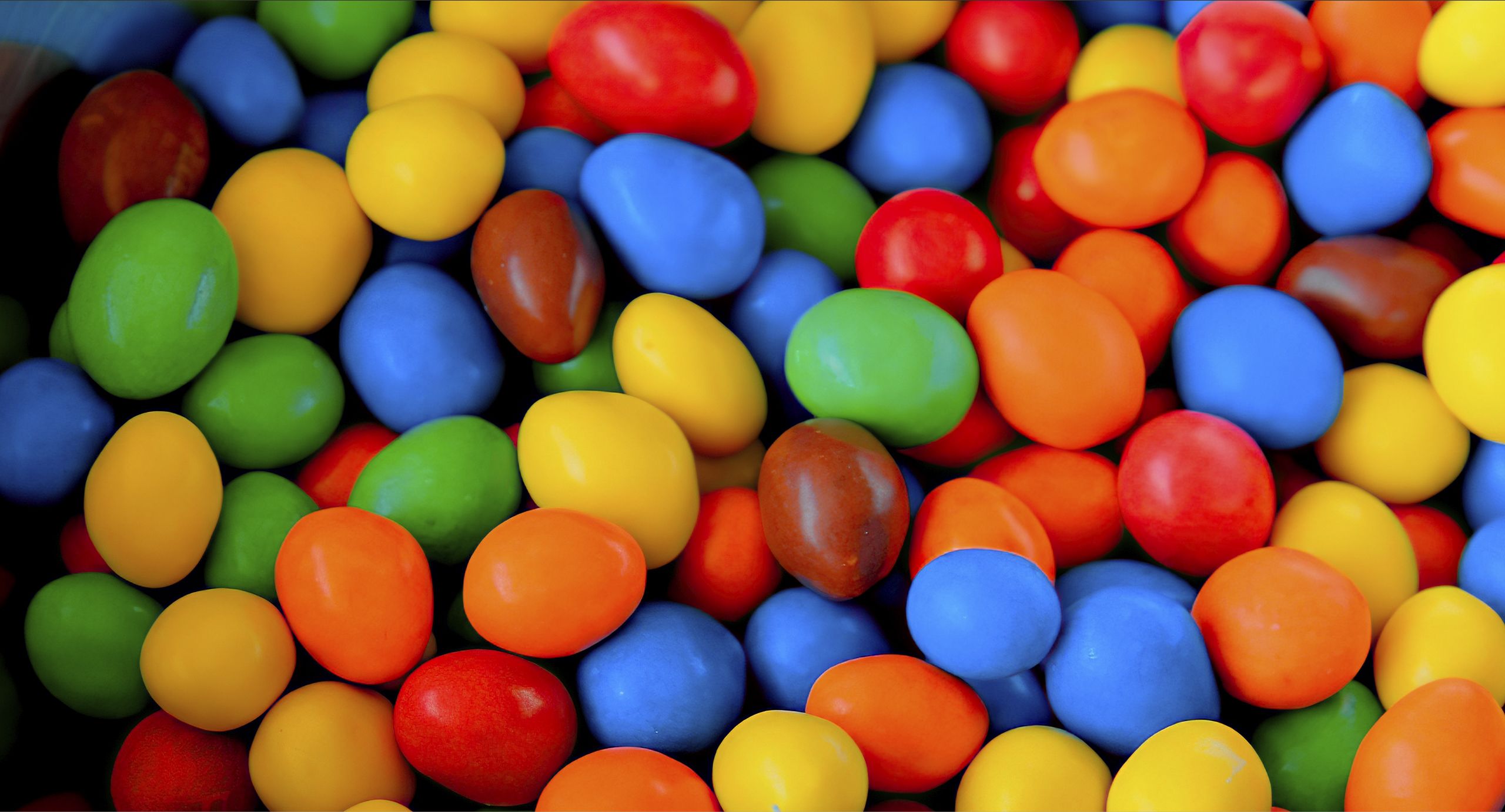 Lots of colourful M&Ms