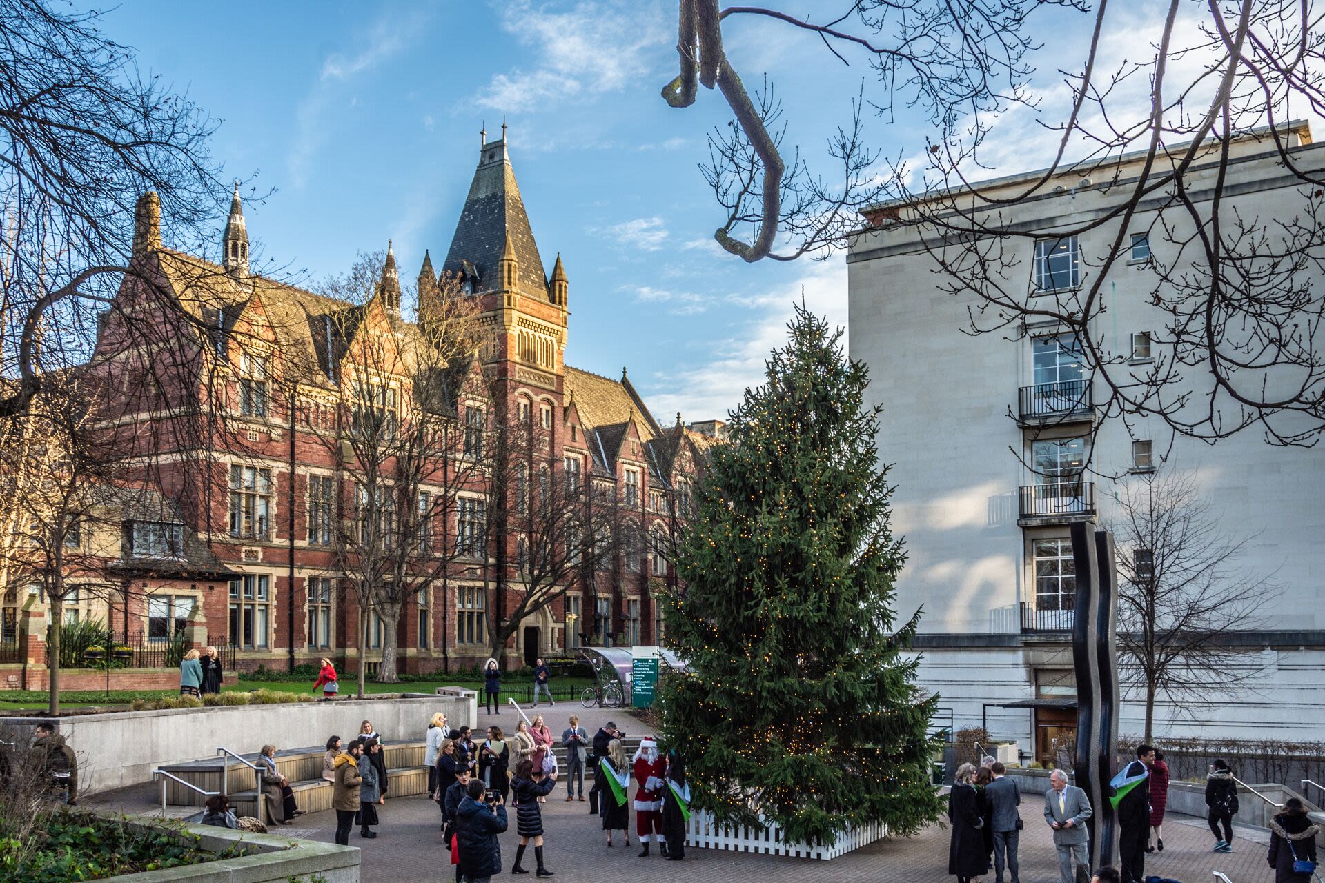 Christmas tree and Great Hall on campus