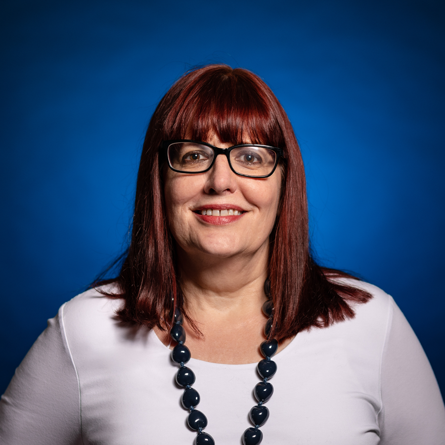 Dr Bronwen Swinnerton